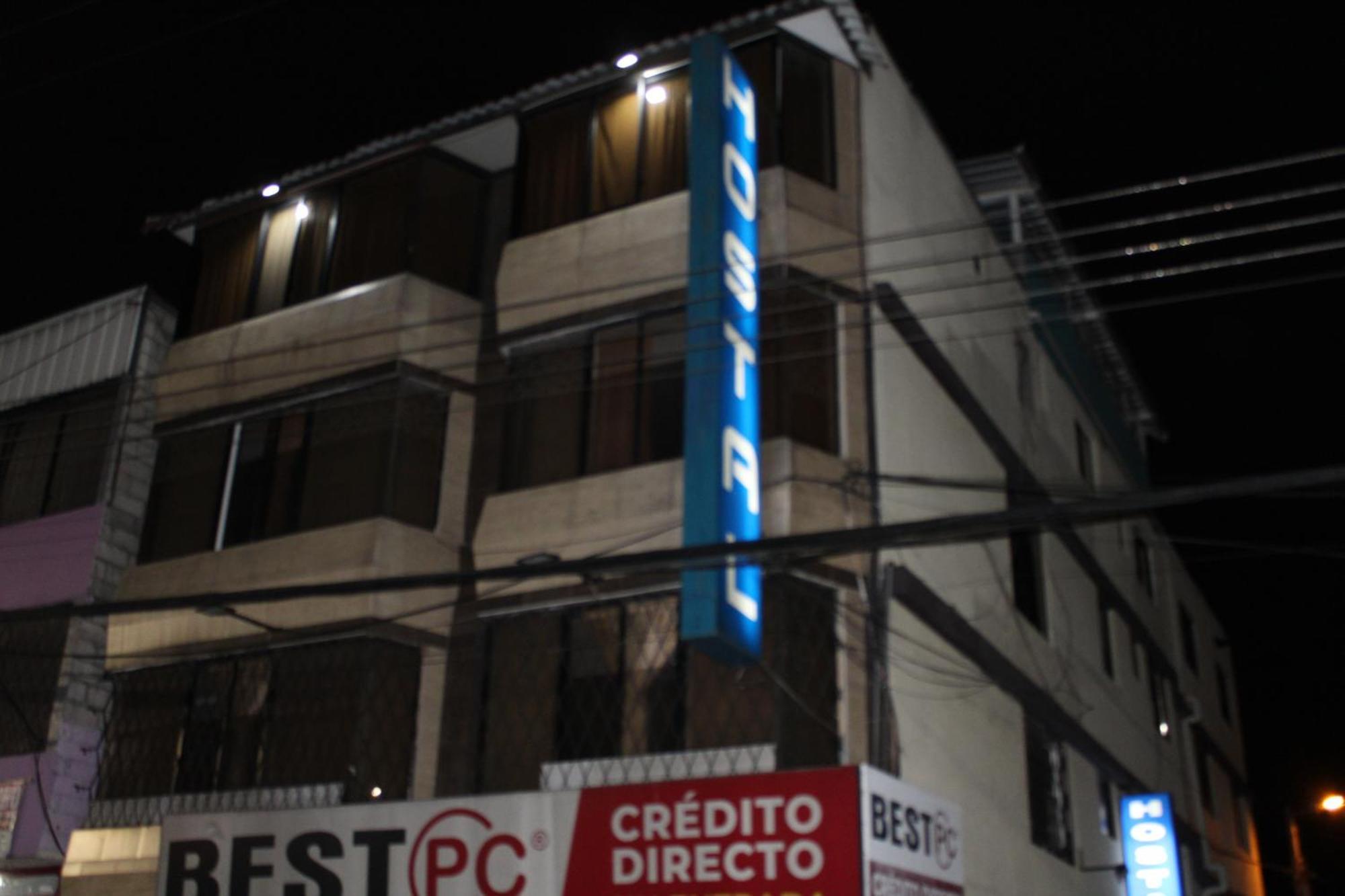 קיטו Julius Hostal, Desde Las 14 Horas Hasta 12 Del Mediodia מראה חיצוני תמונה