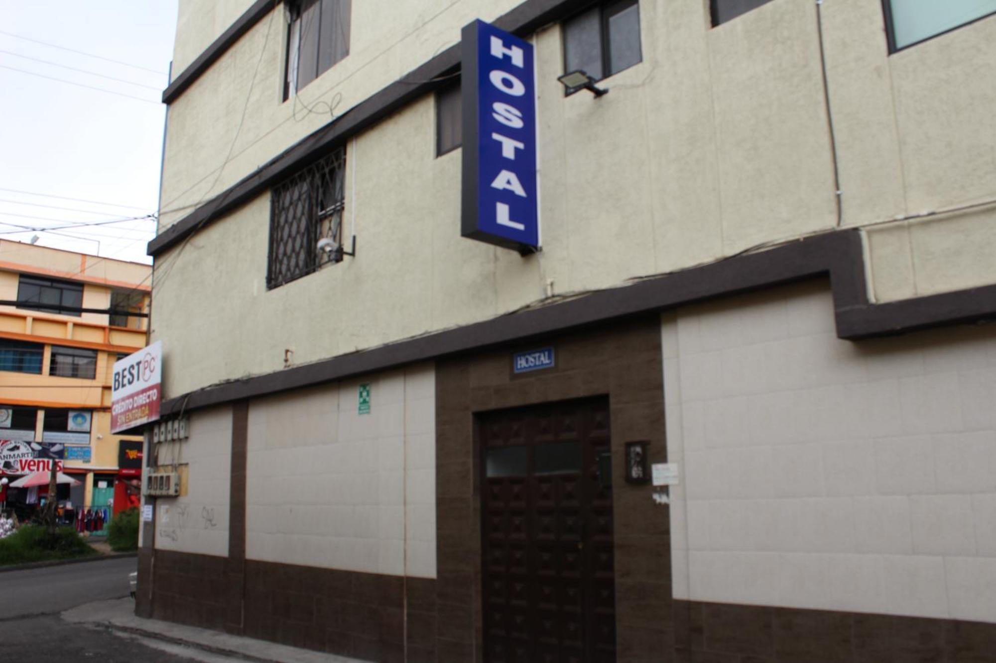 קיטו Julius Hostal, Desde Las 14 Horas Hasta 12 Del Mediodia מראה חיצוני תמונה