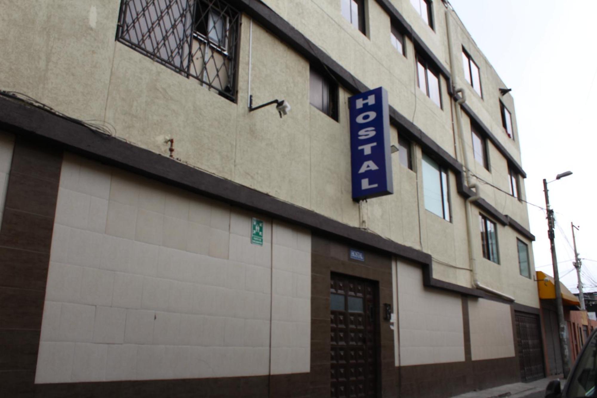 קיטו Julius Hostal, Desde Las 14 Horas Hasta 12 Del Mediodia מראה חיצוני תמונה